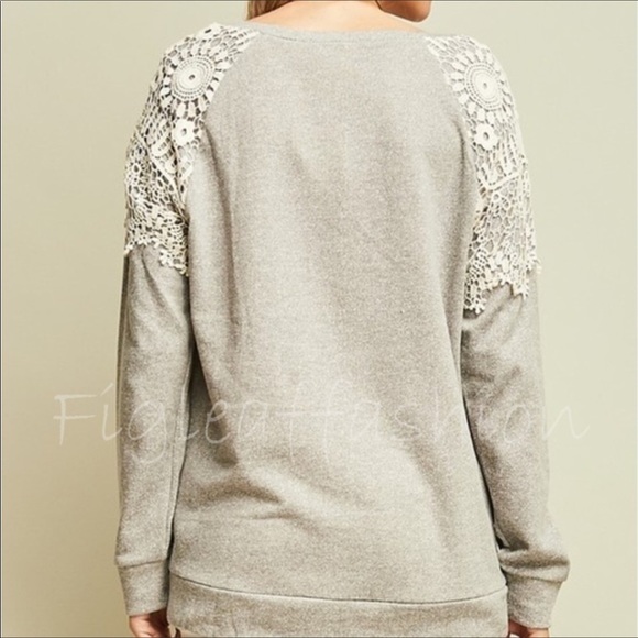 Lace Graphic Sweatshirt - Picture 3 of 4